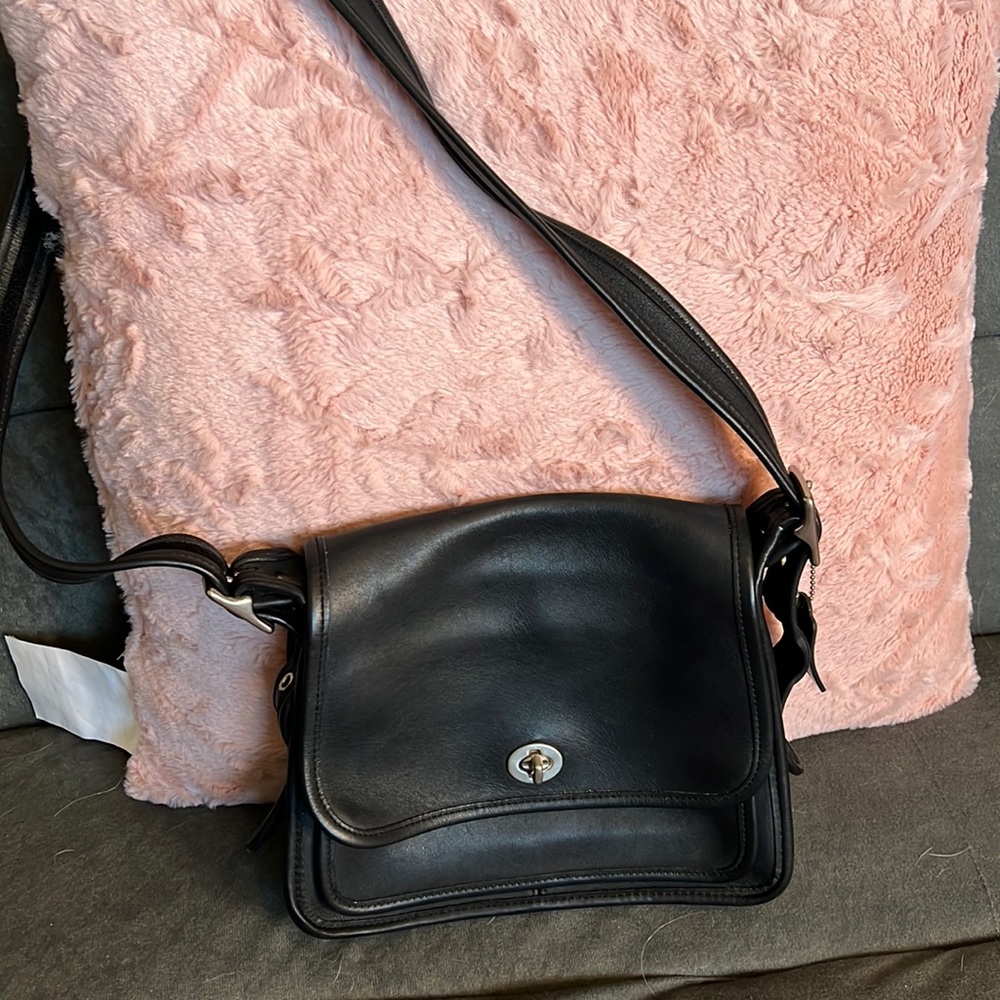 Coach Leather Shoulder Bag